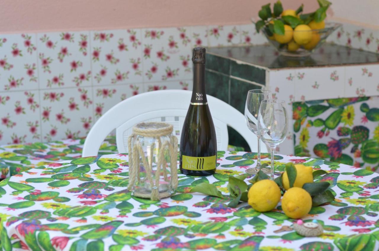 Villa Teti - Sicilia กัมโปเฟลิเช ดิ โรชเชลลา ภายนอก รูปภาพ