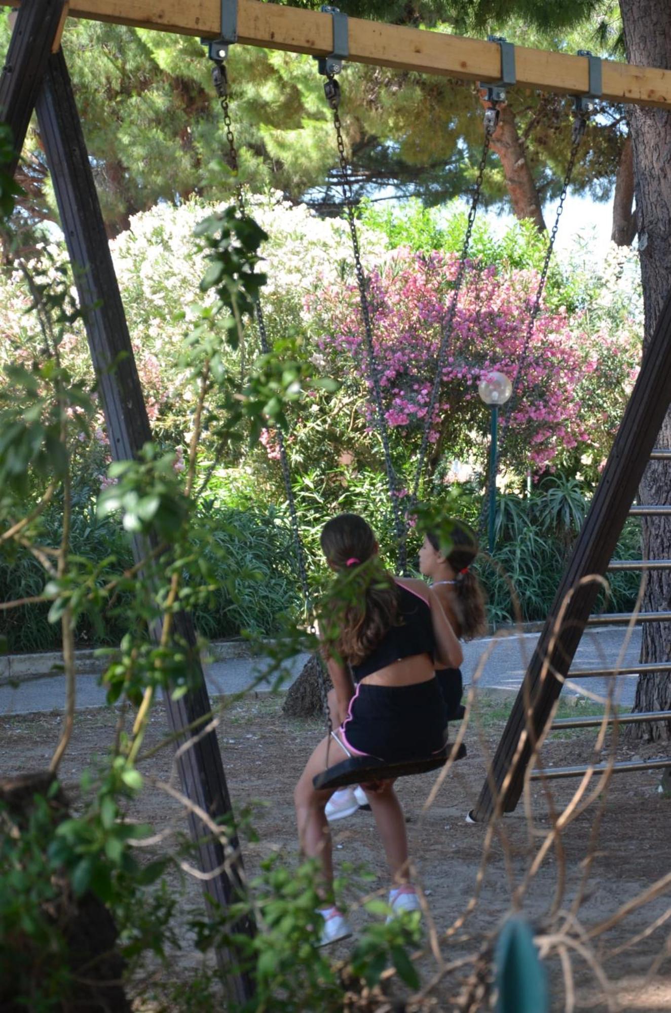 Villa Teti - Sicilia กัมโปเฟลิเช ดิ โรชเชลลา ภายนอก รูปภาพ